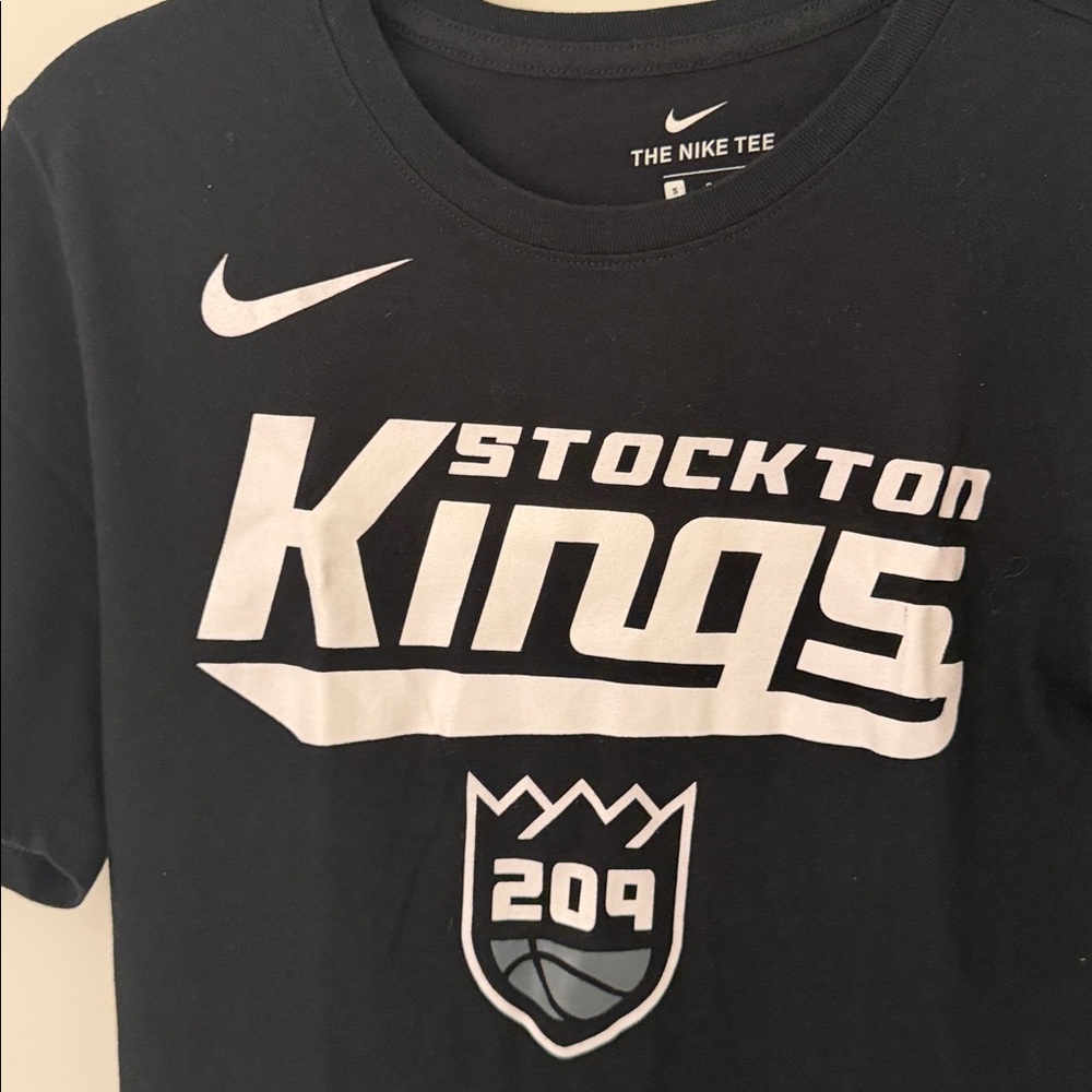 Nike Stockton Kings Dri-FIT Athletic‎ Cut T-Shirt Women's Size Small Black - Picture 3 of 5